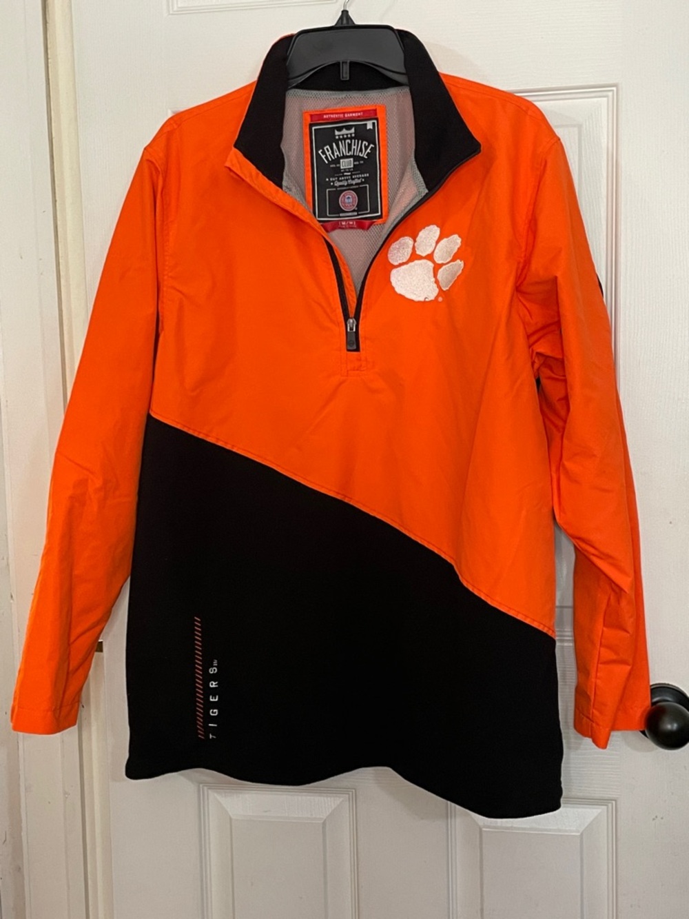 Men’s Orange and Black Clemson Paw Windbreaker Half-Zip. Size M